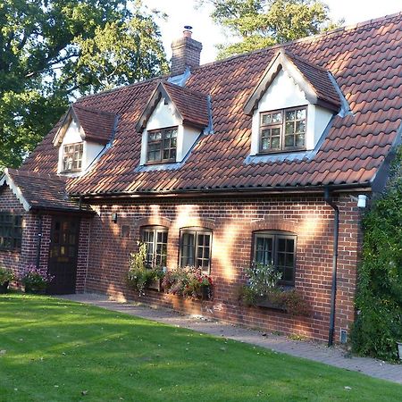 The Old Pear Tree Bed & Breakfast Whepstead Eksteriør bilde