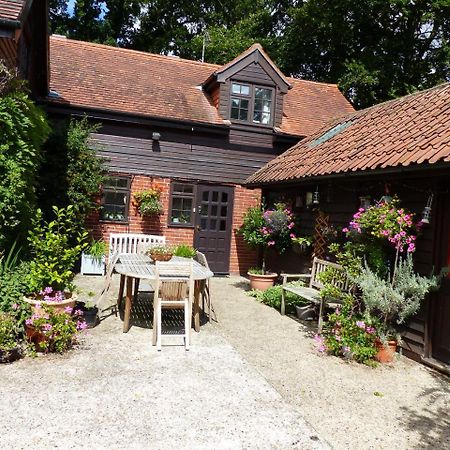 The Old Pear Tree Bed & Breakfast Whepstead Eksteriør bilde